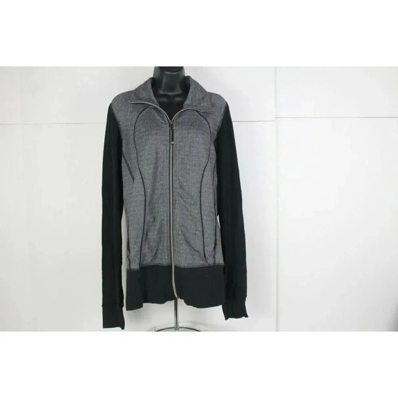lululemon athletica Jackets & Blazers - ladies lululomen jacket size 6